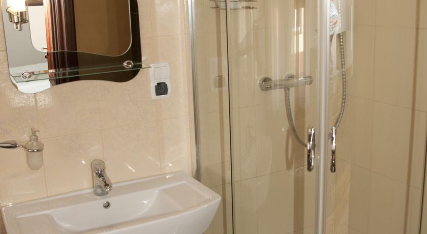 Double Room,266053245:JPEG